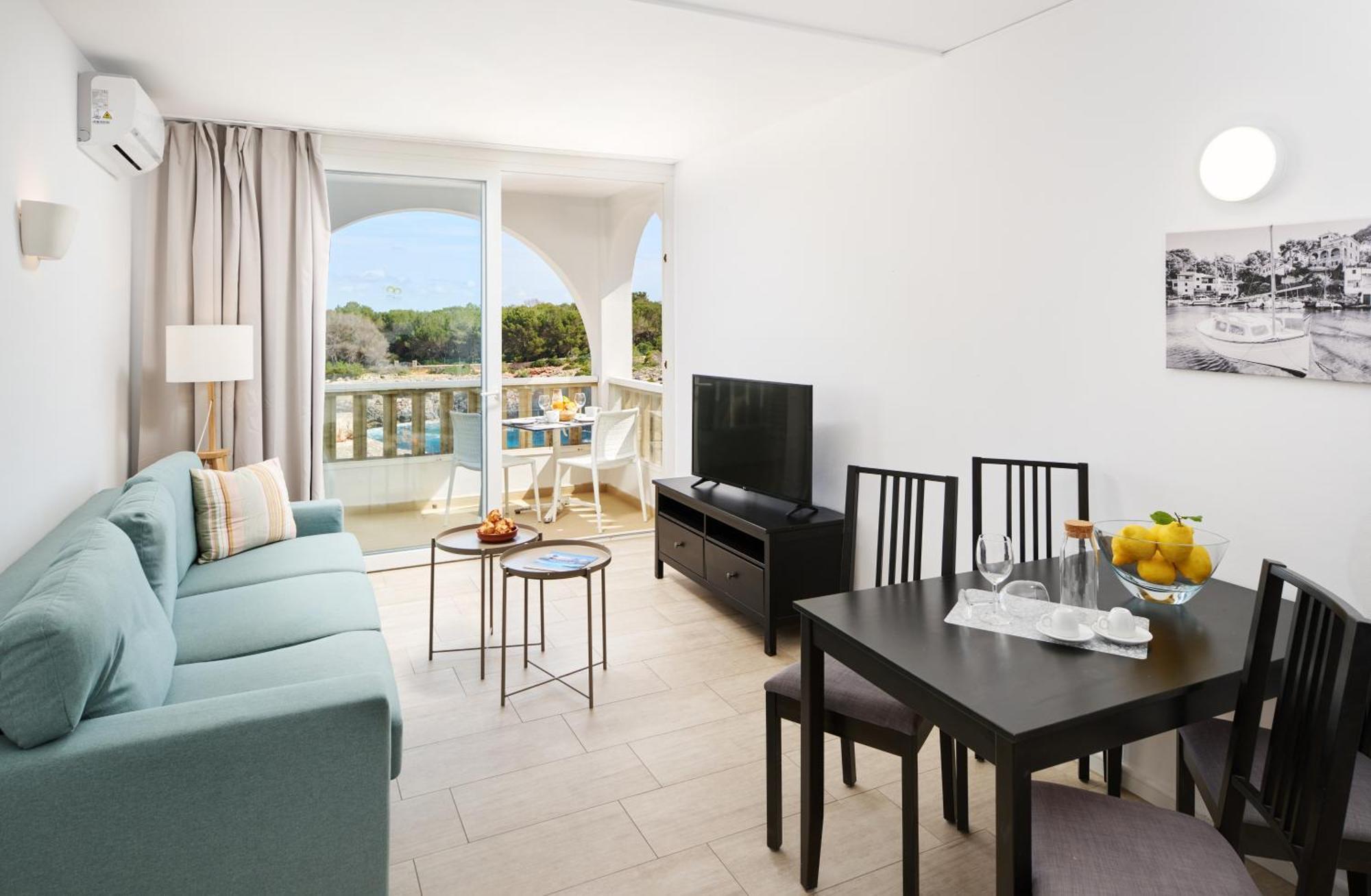 Aparthotel Orange Colom - Seaside 3*